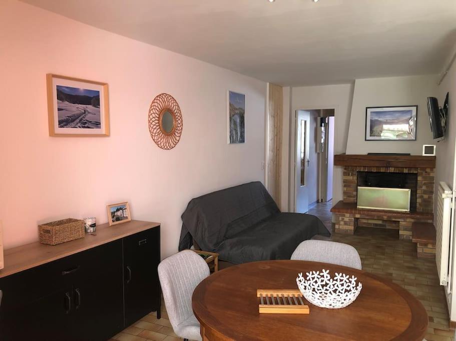 בנרס-דה-ביגור Joli Appartement Avec Terrasse Et Jardin - Vue Sur Montagne מראה חיצוני תמונה